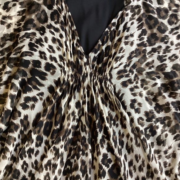Diane von Furstenberg Fleurette Leopard Silk Chiffon Batwing Sleeve Mini Dress - Picture 12 of 13